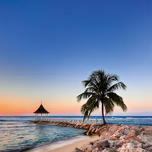 ***** Semesteranläggning (resort) Half Moon Jamaica