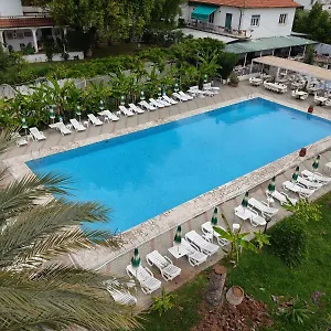 Aparthotel Al Borgo Village Pietra Ligure